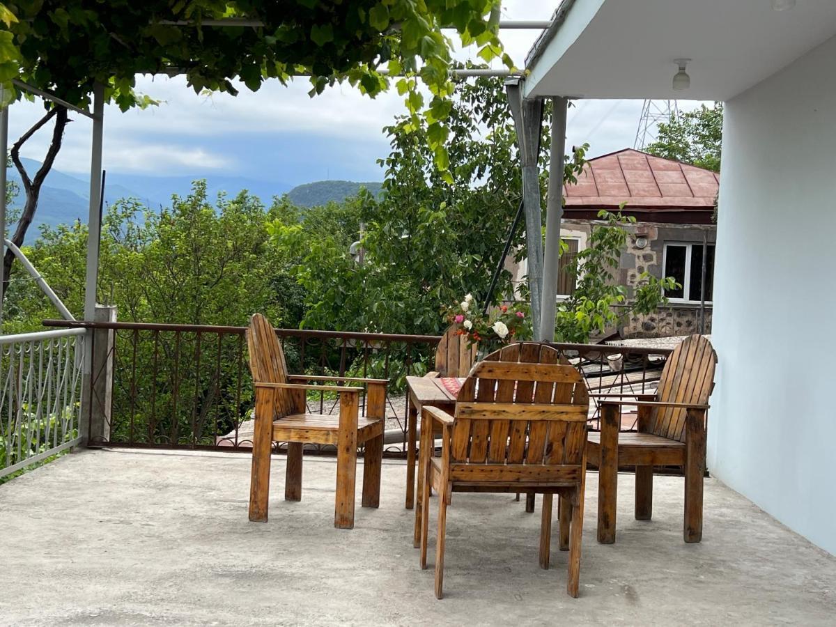 Arman Bed And Breakfast Алидзор Экстерьер фото